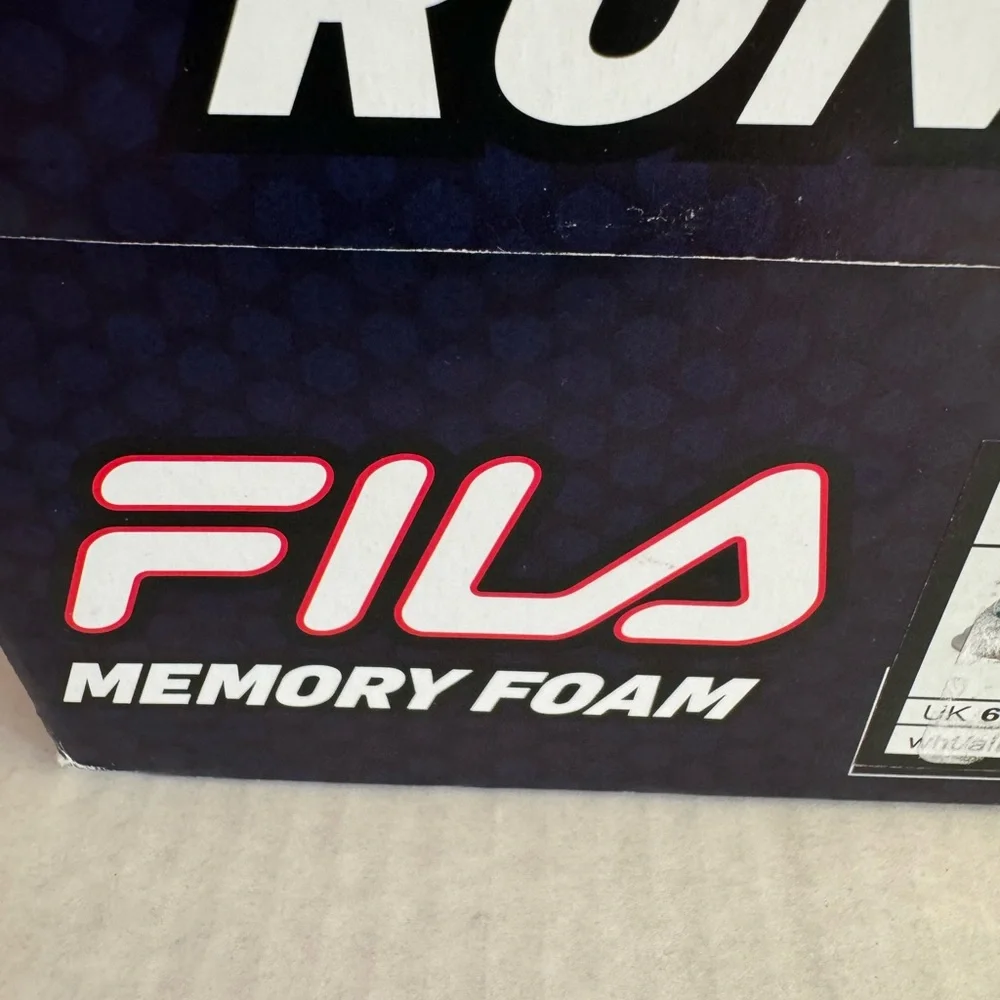 New with Box Fila Blue tie dye Skyway 2.0 running shoe.Brand new.Size 9W